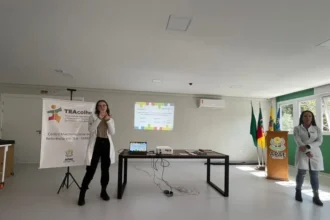Treinamento para atendimento de pessoas com autismo no turismo aconteceu na APAE com parceria do Sindtur