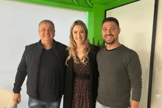 Sindtur apresenta o projeto “Flutua+” à Administração Municipal, em coletiva de imprensa
