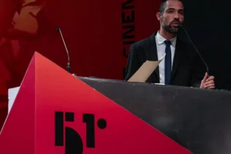 "Remendo", de Roger Ghil, é o melhor curta-metragem brasileiro do 51º Festival de Cinema de Gramado