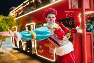 Bustour Illumination Show traz a magia do Natal e muitas surpresas nesta temporada