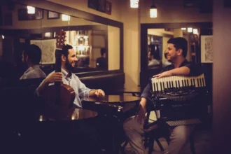 Estação Campos de Canella recebe instrumentistas Matheus Alves e Guilherme Goulart na programação cultural