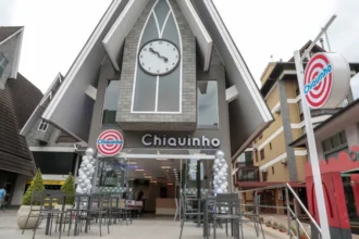 Chiquinho Sorvetes inaugura loja no centro de Gramado