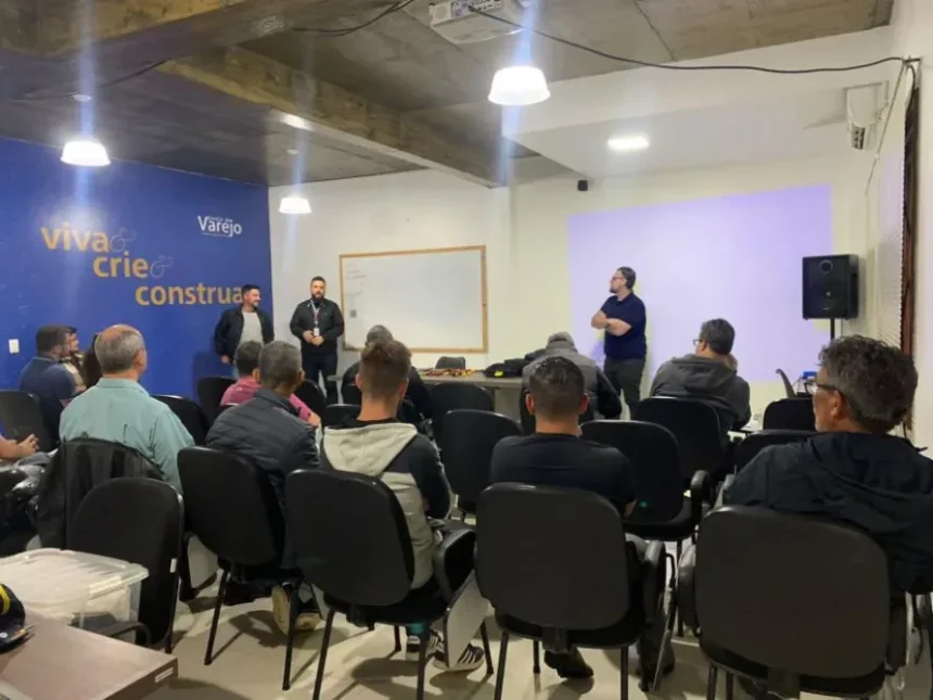 Secretaria de Inovação dá início a curso de Manutenção Elétrica
